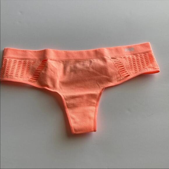 Victoria Secret Size XS Women’s Seamless Thong - Picture 10 of 15